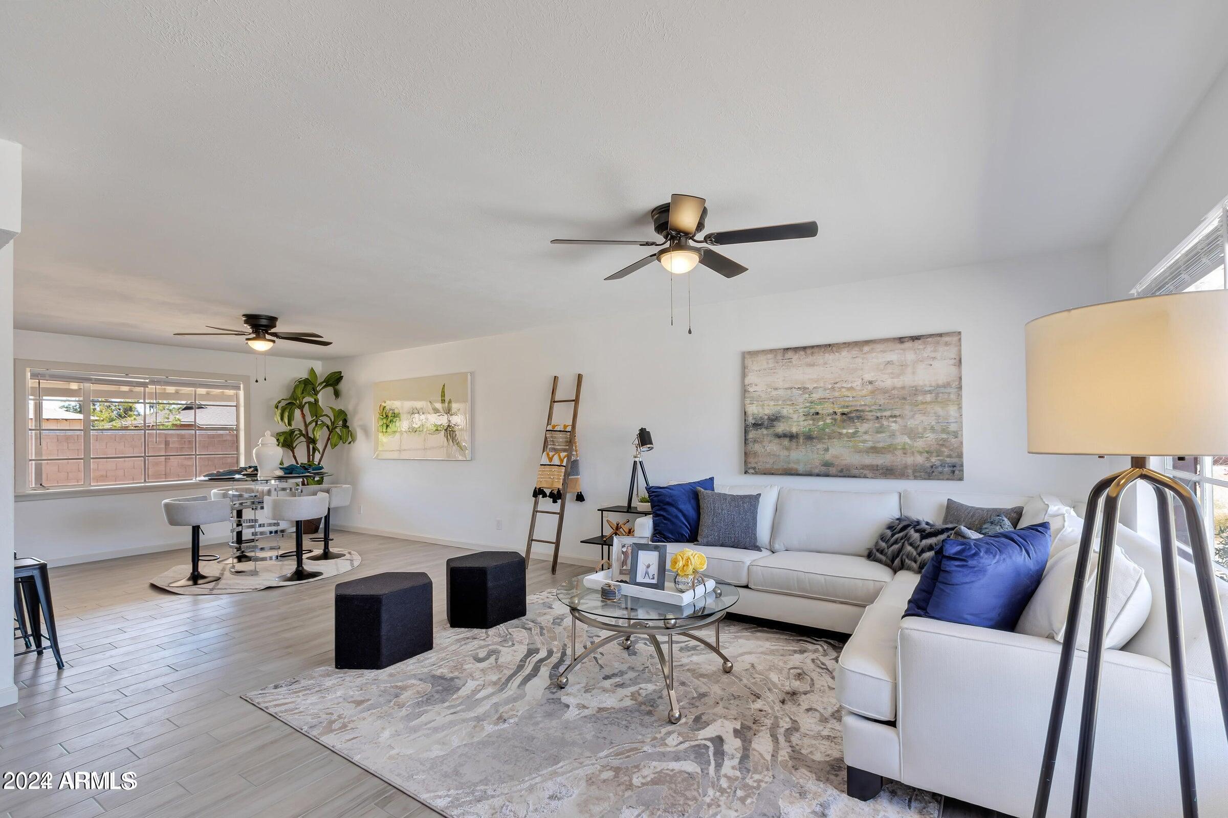 3719 West Rovey Avenue Phoenix, AZ 85019 - Photo 2 of 9 r7