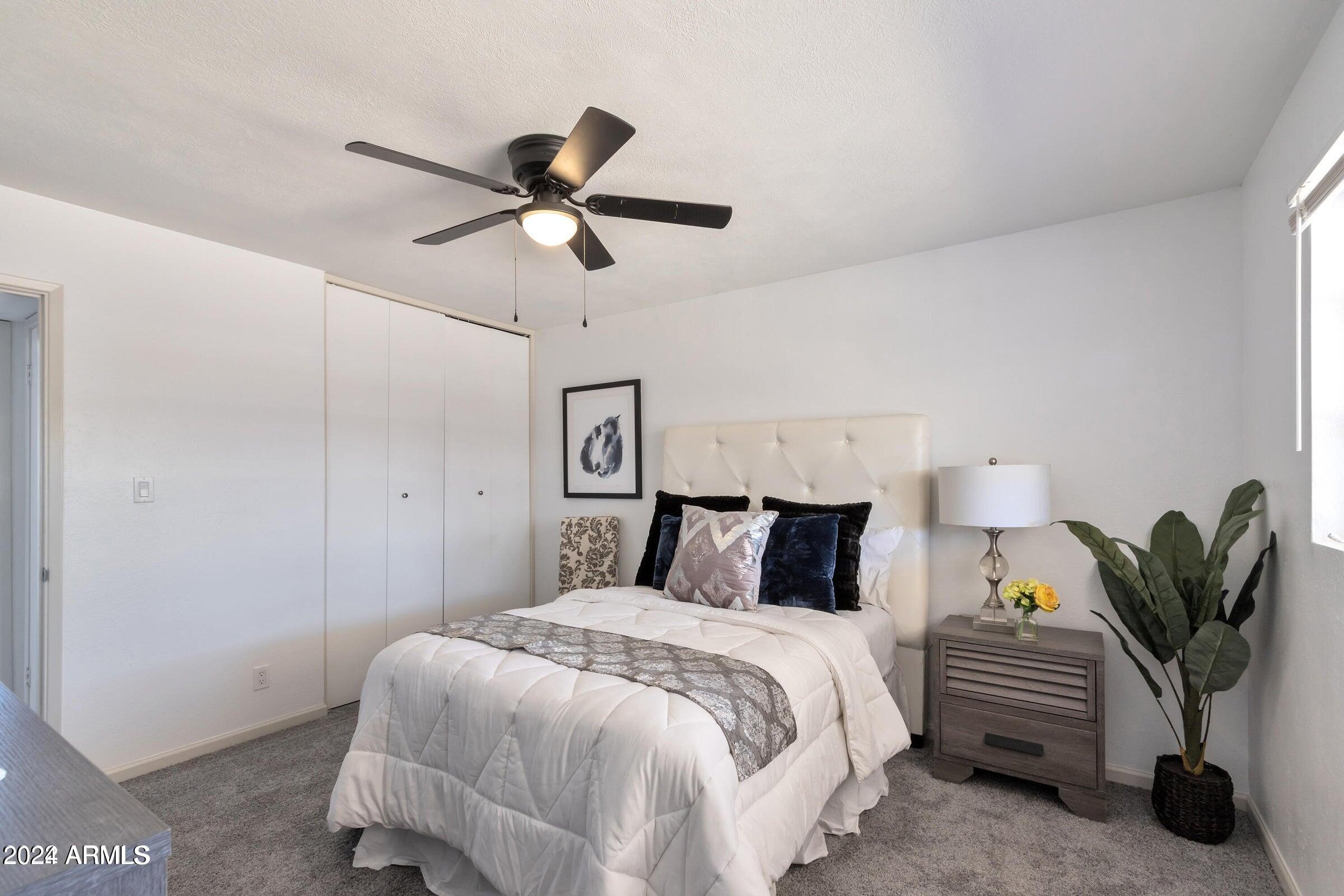 3719 West Rovey Avenue Phoenix, AZ 85019 - Photo 5 of 9 r3