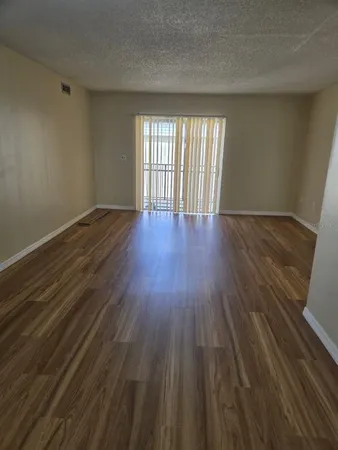 $1,650 | 1000 Lake Of The Woods Boulevard, Unit 201E, Casselberry, FL 32730