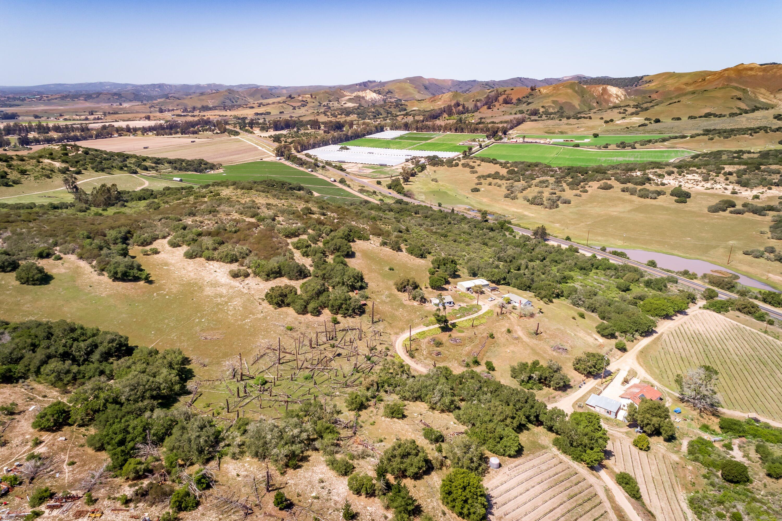 6060 Highway 246 Lompoc, CA 93436 - Photo 34 of 39
