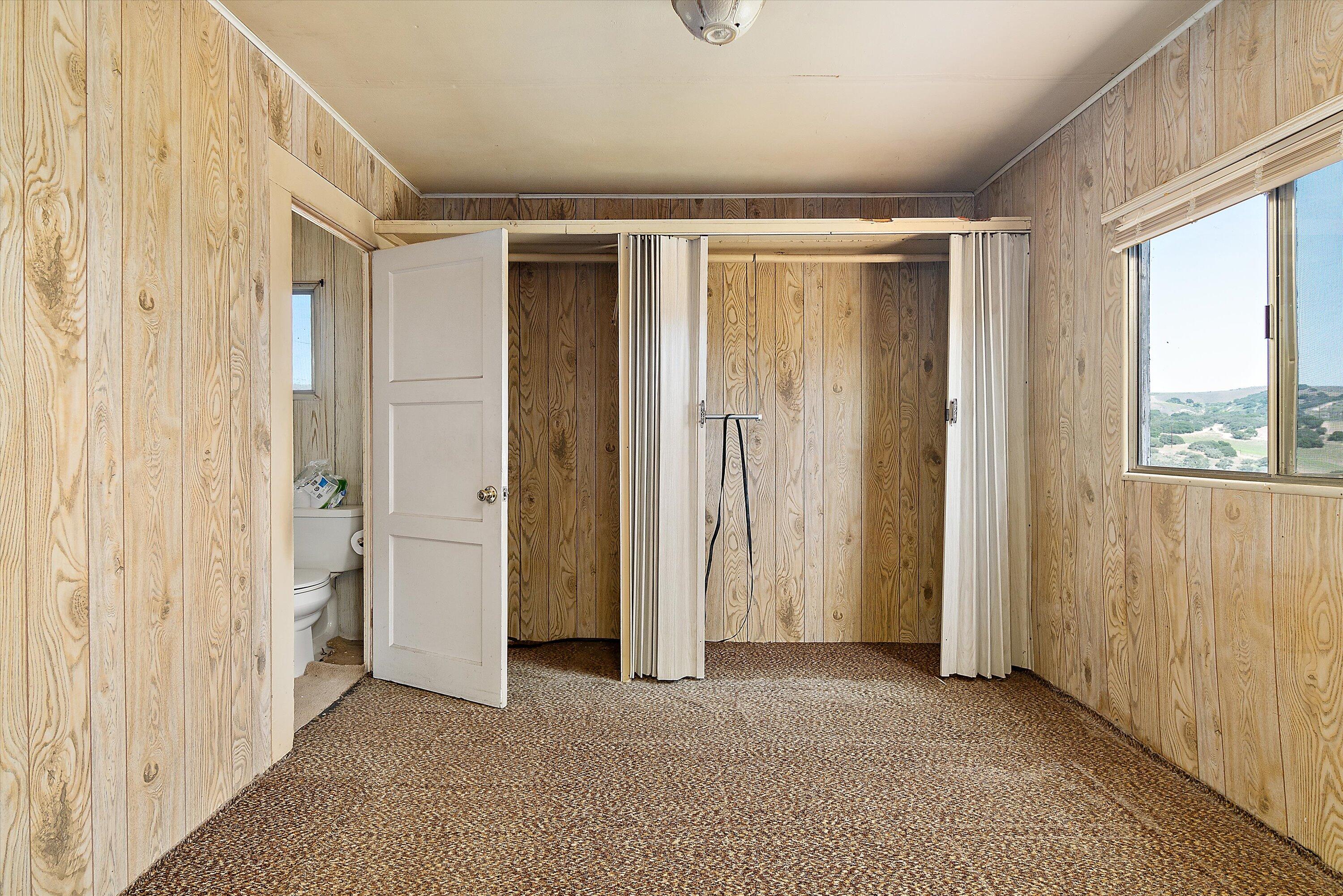 6060 Highway 246 Lompoc, CA 93436 - Photo 6 of 39 an empty room with windows