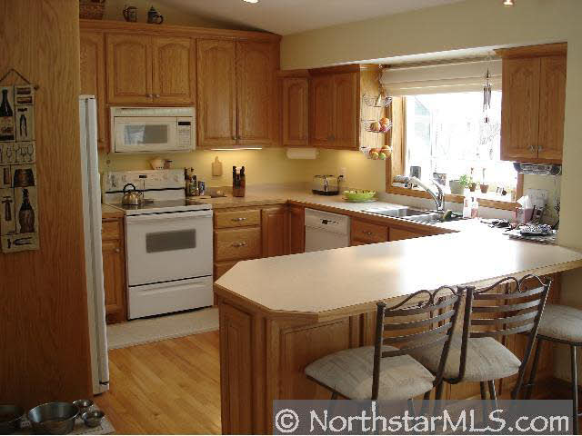 8560 Darnel Road Eden Prairie, MN 55347 - Photo 2 of 7 Gallery Image 2