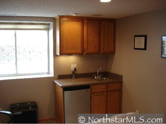 8560 Darnel Road Eden Prairie, MN 55347 - Photo 5 of 7 Gallery Image 5