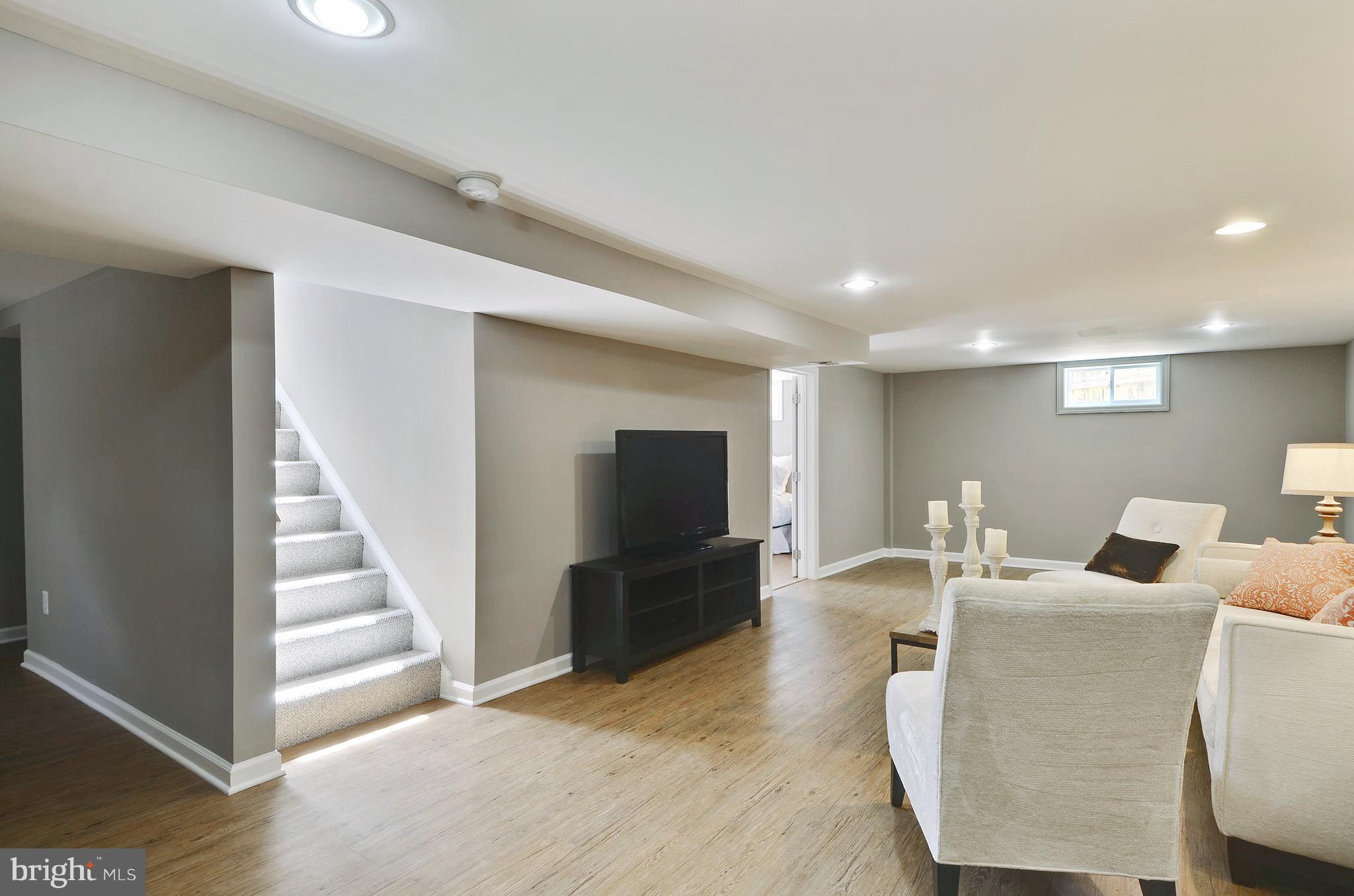 4708 Topping Road Rockville, MD 20852 - Photo 16 of 30 Family Room