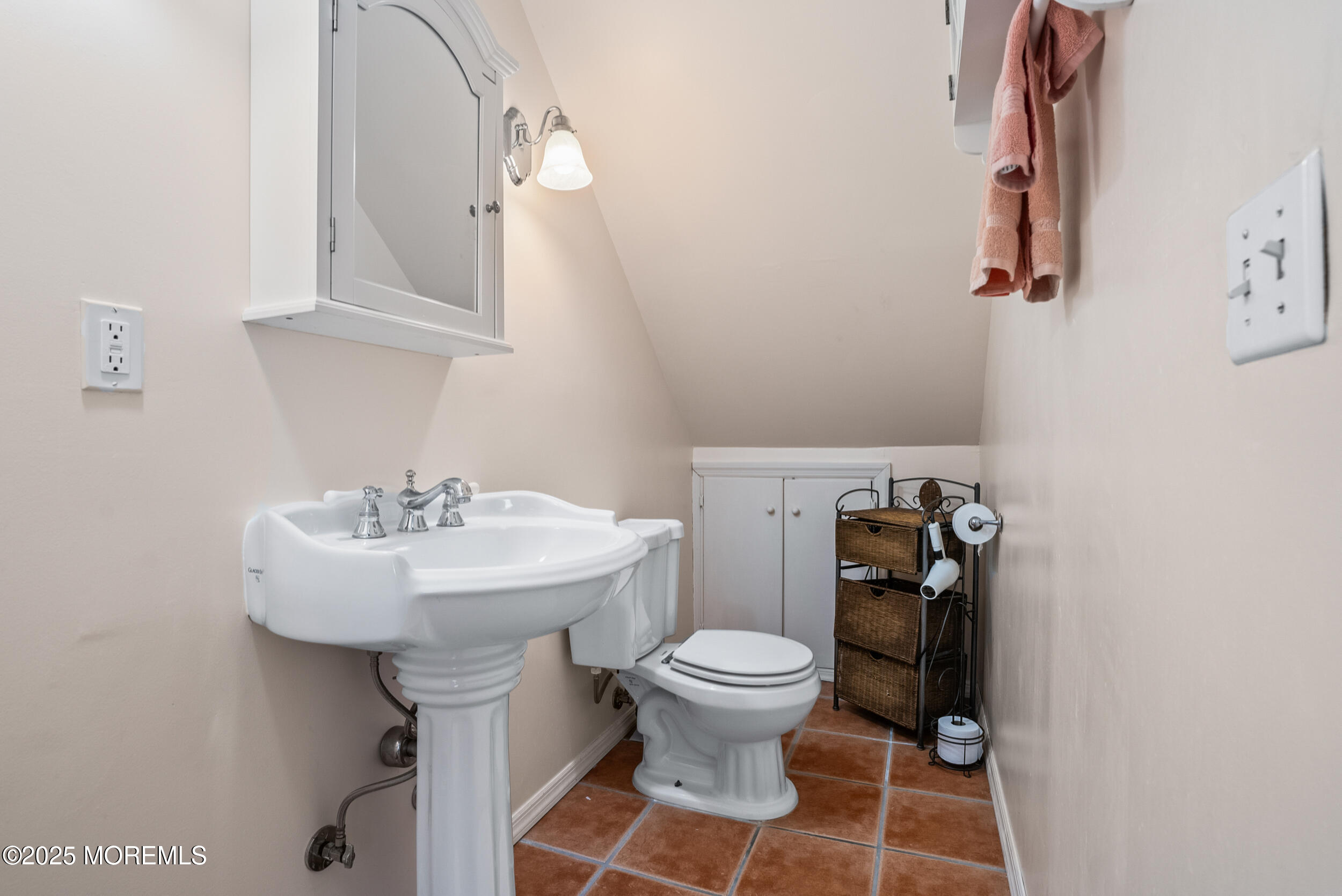 83 Main Avenue Ocean Grove, NJ 07756 - Photo 29 of 35 029