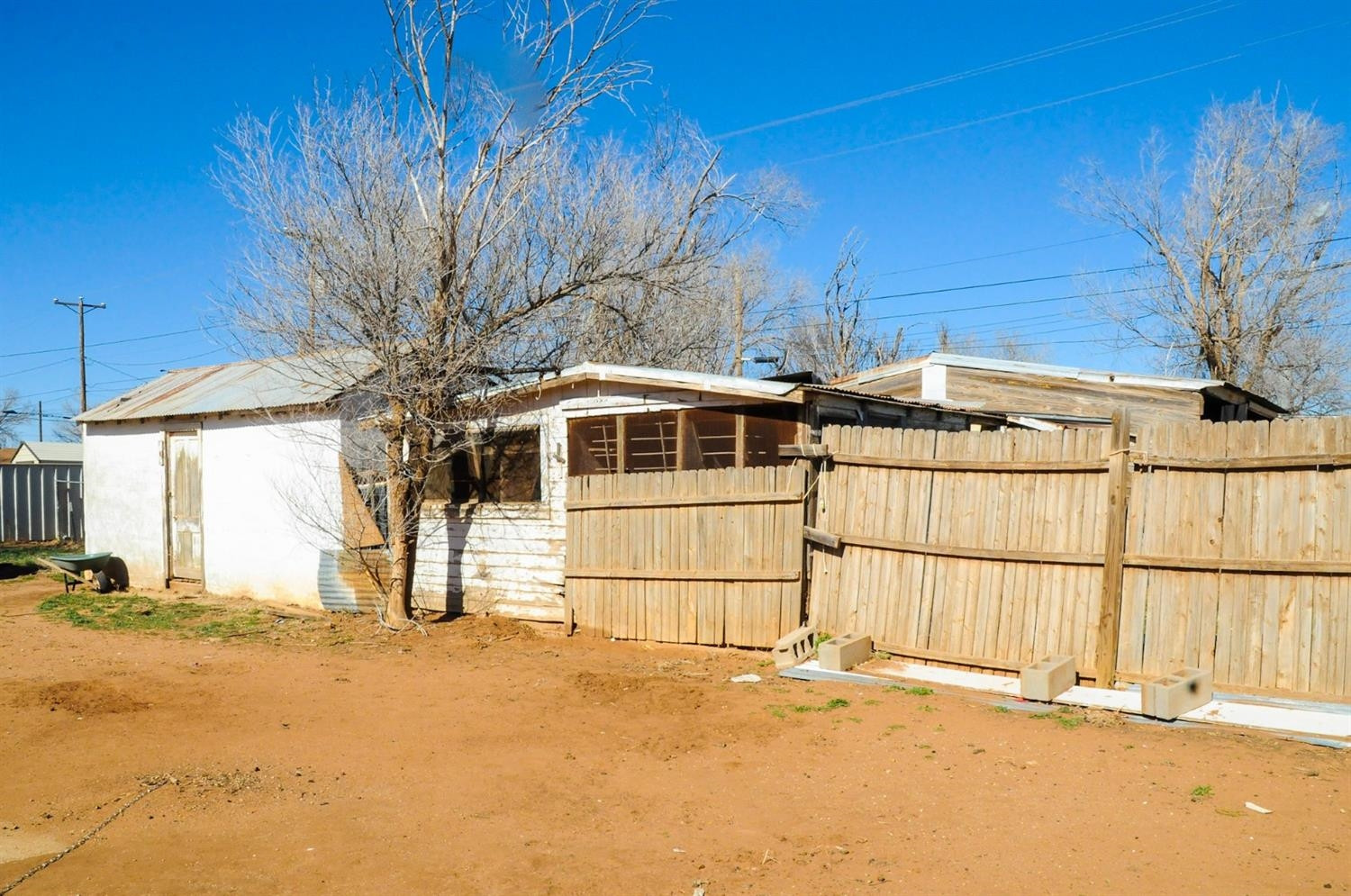 309 Ranch Street Ropesville, TX 79358 - Photo 26 of 26 a front view of a house with a yard
