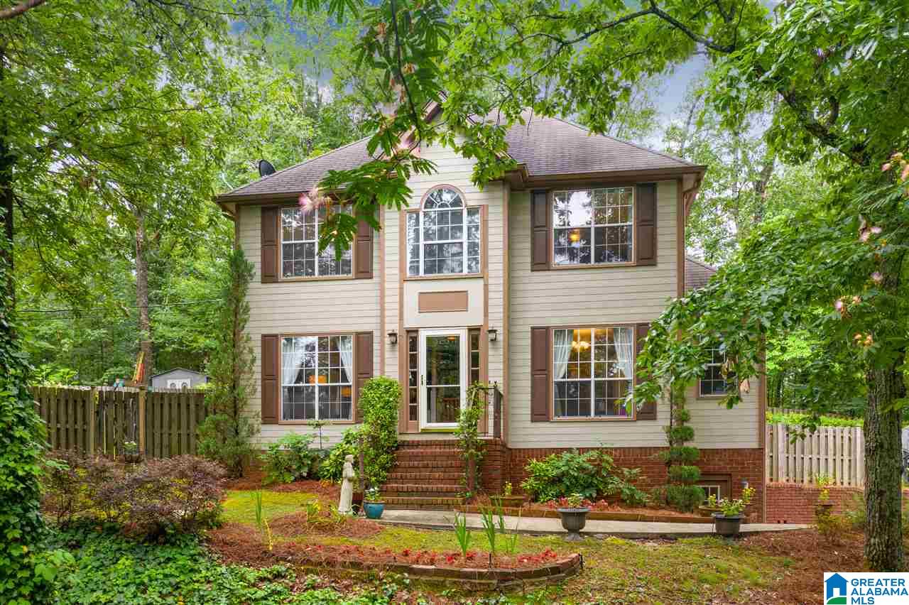 713 Colonial Drive Alabaster, AL 35007 - Photo 1 of 42