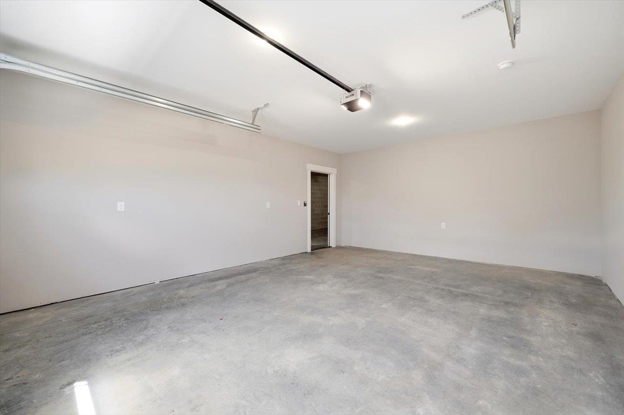 103 Hilltop Terrace Road Staunton, VA 24401 - Photo 36 of 47 a view of an empty room