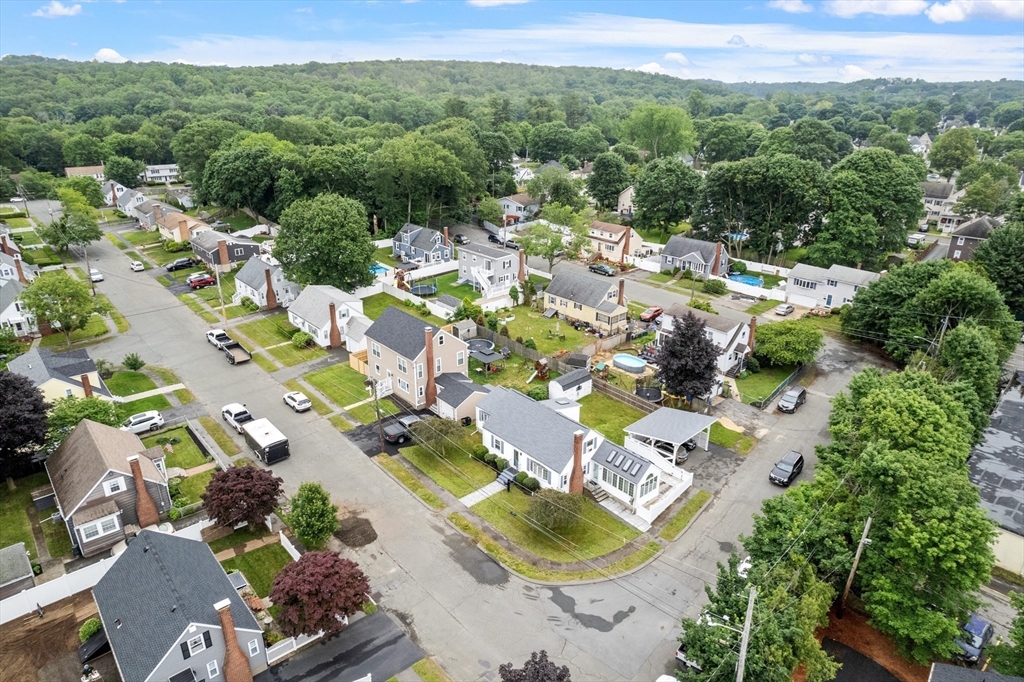 18 Rainbow Circle Peabody, MA 01960 - Photo 36 of 39 an aerial view of residential houses with outdoor space