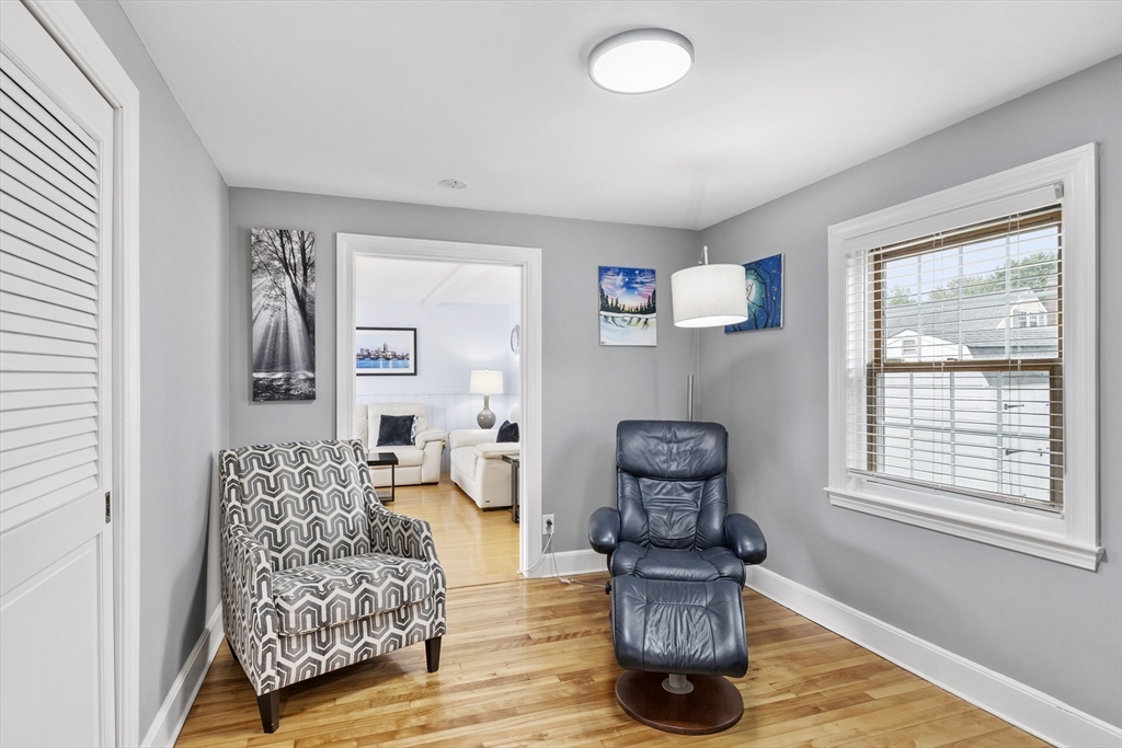 18 Rainbow Circle Peabody, MA 01960 - Photo 10 of 39 a living room with furniture and a window