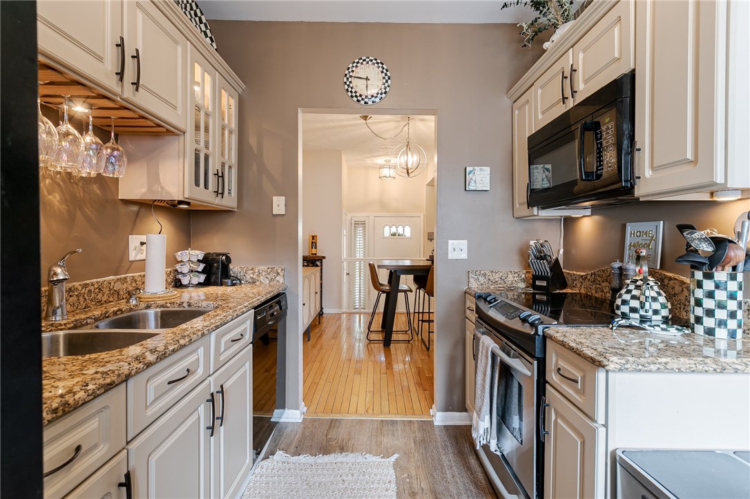 90 Cornhill Place Rochester, NY 14608 - Photo 17 of 26