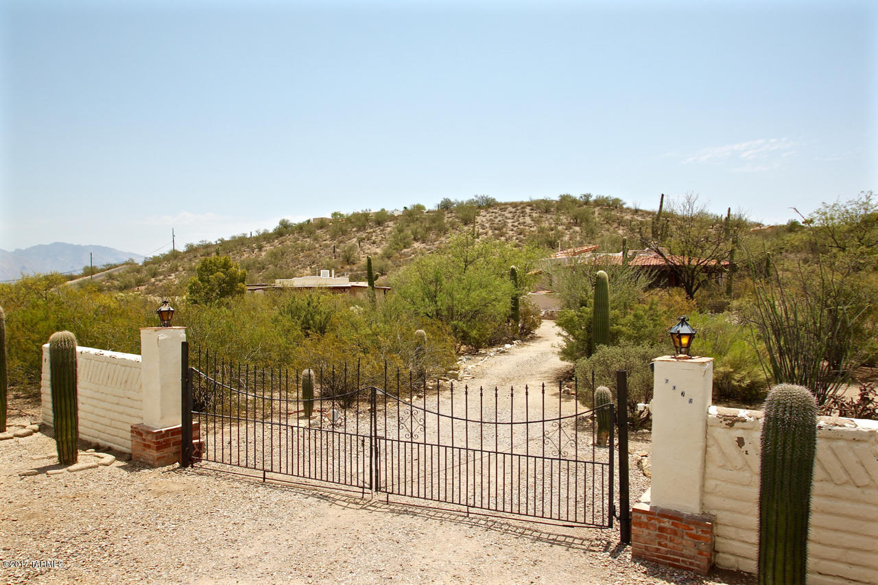 6075 West Sunset Road Tucson, AZ 85743 - Photo 2 of 50 Gallery Image 2