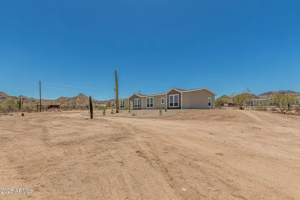 $369,950 | 2257 South Nikki Lane, Maricopa, AZ 85139