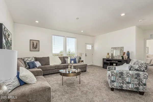 $369,950 | 2257 South Nikki Lane, Maricopa, AZ 85139