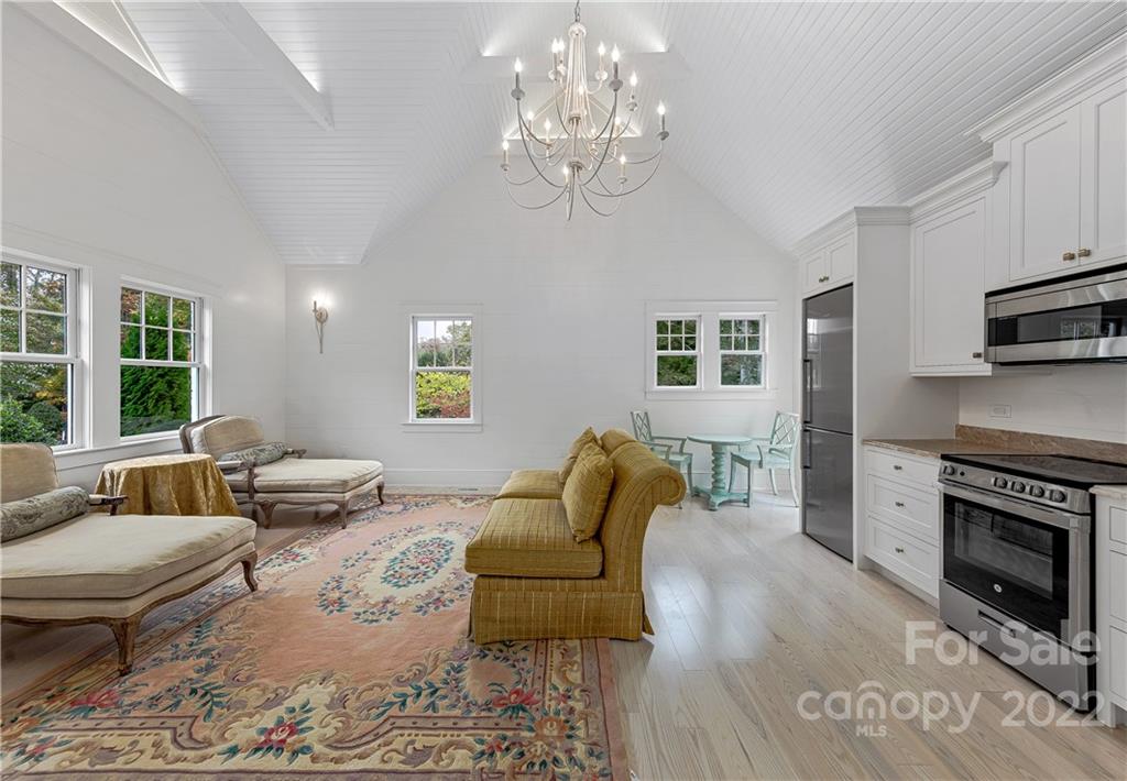 25 Busbee Road Asheville, NC 28803 - Photo 33 of 48 Gallery Image 33
