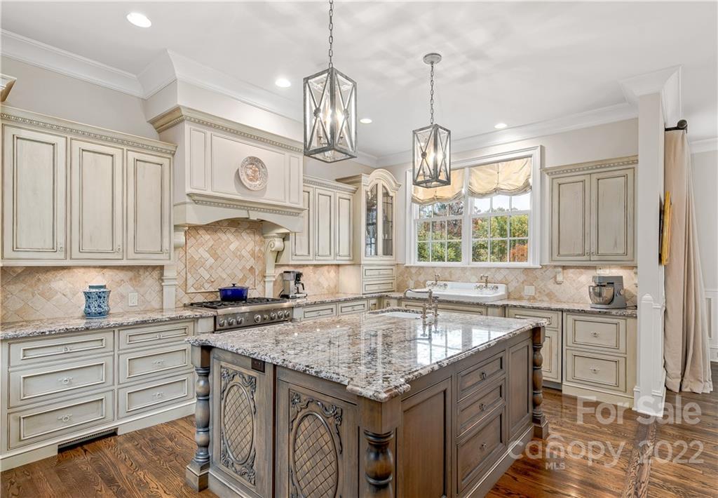 25 Busbee Road Asheville, NC 28803 - Photo 5 of 48 Gallery Image 5