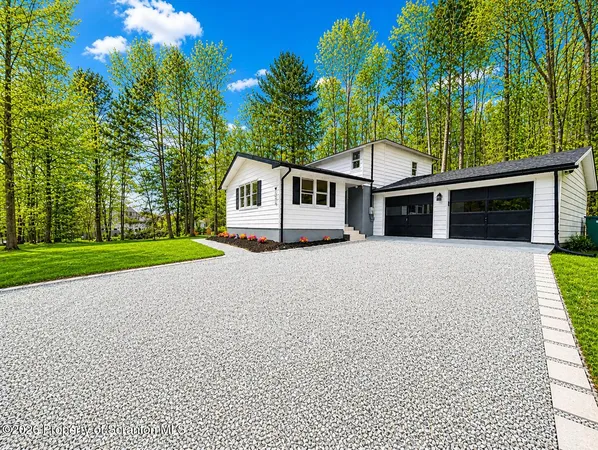$317,000 | 12078 Creek Ransom Township Pa, Clarks Summit, PA 18411