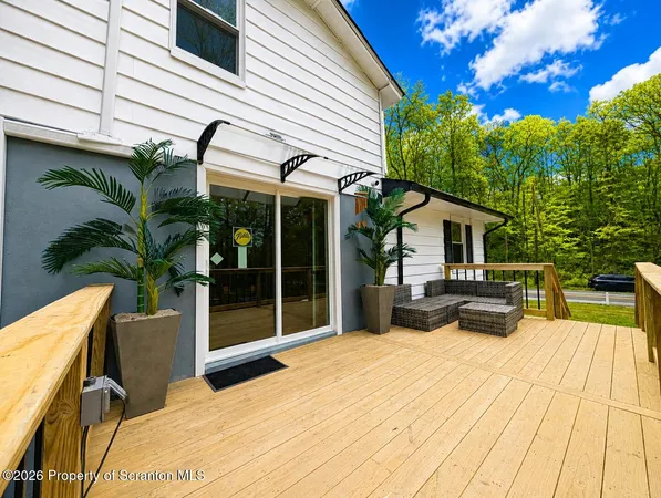 $317,000 | 12078 Creek Ransom Township Pa, Clarks Summit, PA 18411
