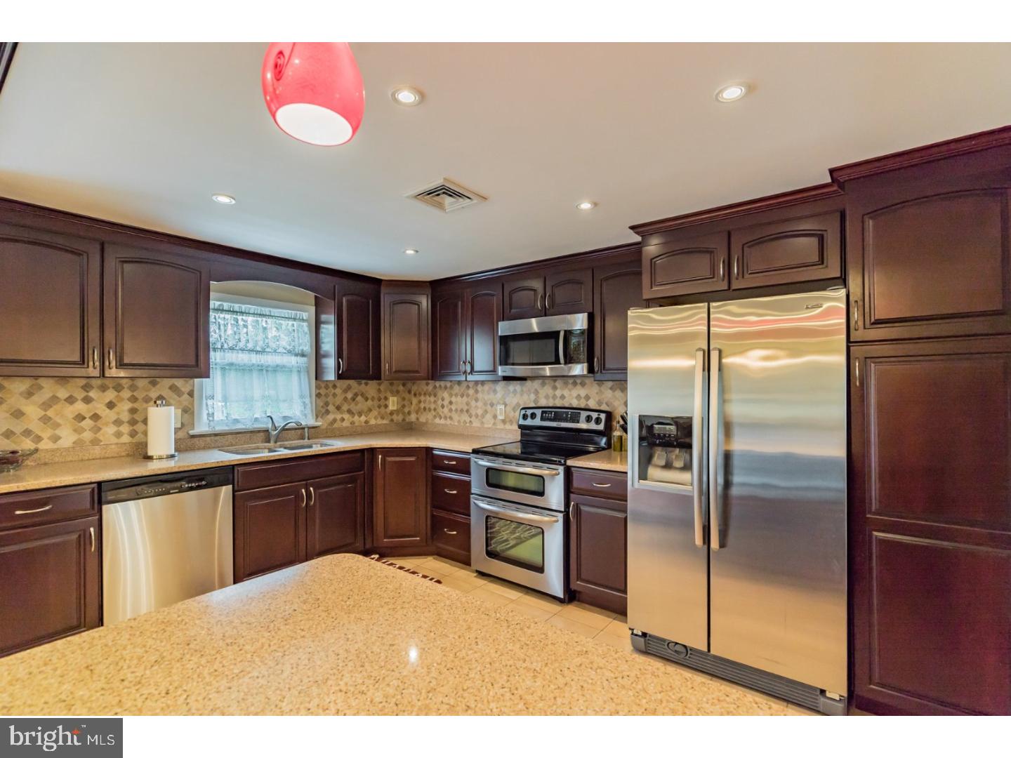1231 Branch Road Perkasie, PA 18944 - Photo 12 of 25 Gallery Image 12