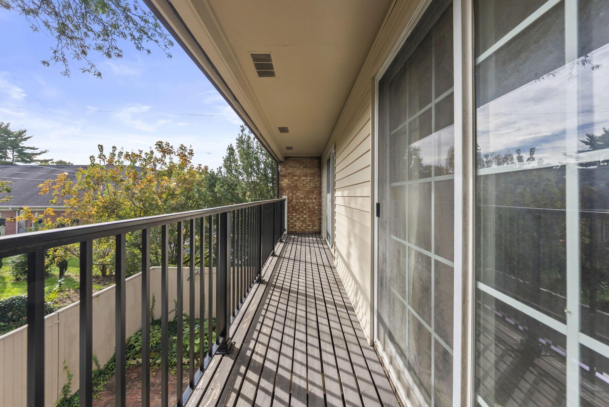 5100 Ranstead Court Columbus, OH 43220 - Photo 27 of 37 27-web-or-mls-DSC02645