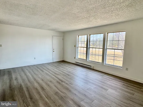 $399,000 | 130 White Oak Road, Stephens City, VA 22655