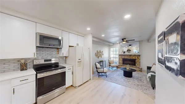 $249,900 | 4246 Cuesta Drive, Unit 3, Irving, TX 75038