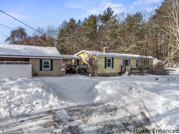 $260,000 | 62 North Street, Mechanic Falls, ME 04256