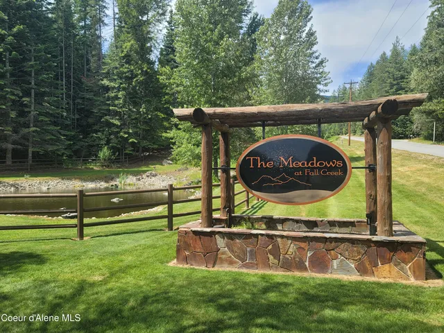 $229,500 | 150 Ranch Road, Naples, ID 83847