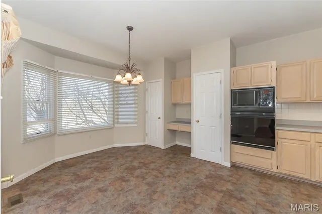 $675,000 | 1605 Ridge Bend Drive, Wildwood, MO 63038