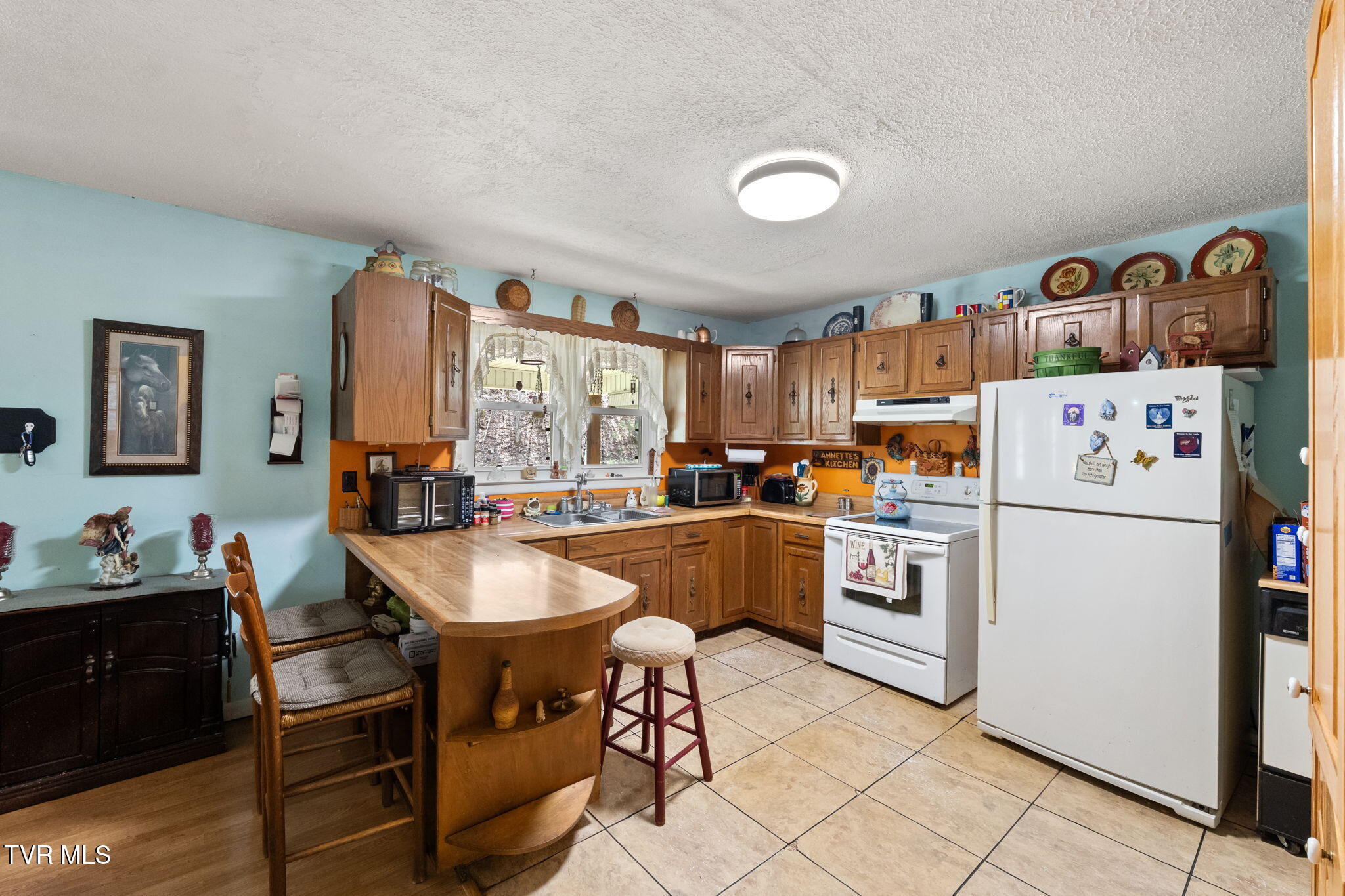23146 Taylor Valley Road Damascus, VA 24236 - Photo 12 of 31 24-web-or-mls-23146-taylors-valley-rd
