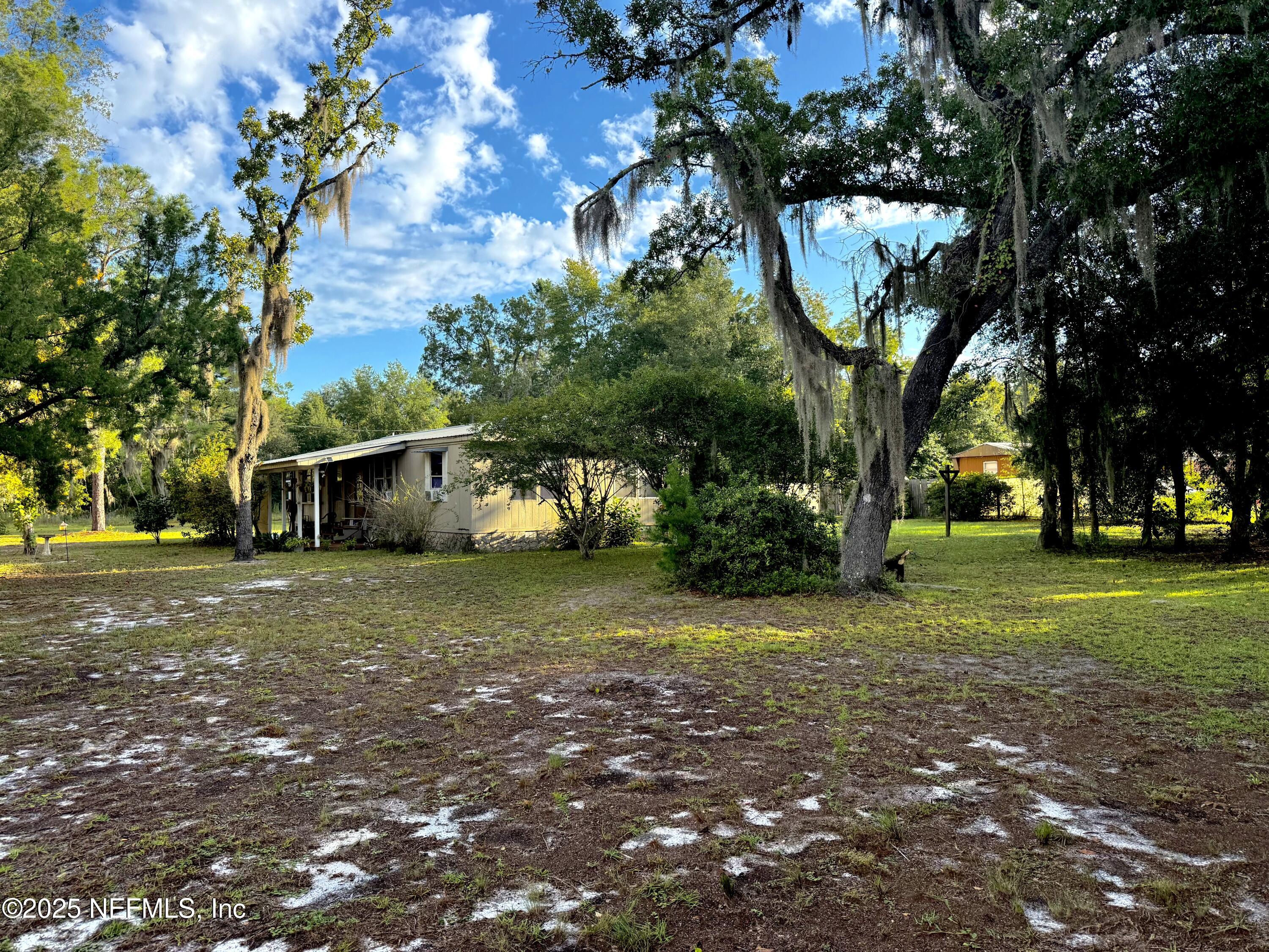 210 Lenore Avenue Interlachen, FL 32148 - Photo 35 of 43 IMG_1070