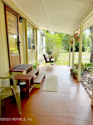 $139,900 | 210 Lenore Avenue, Interlachen, FL 32148