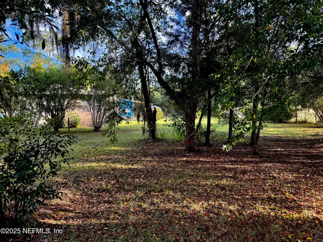 $150,000 | 210 Lenore Avenue, Interlachen, FL 32148