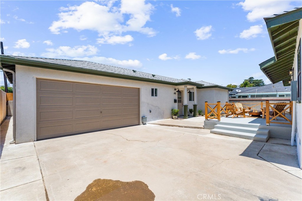 476 North Pine Street Orange, CA 92866 - Photo 3 of 5