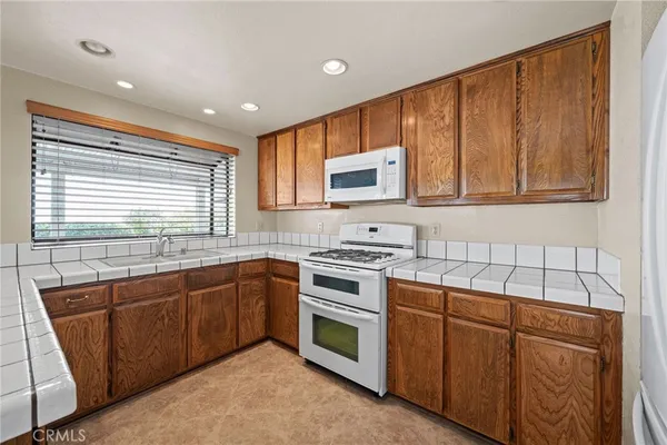 $665,000 | 8537 Snow White Drive, El Cajon, CA 92021
