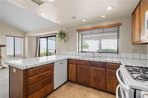 $665,000 | 8537 Snow White Drive, El Cajon, CA 92021
