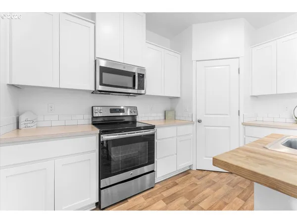 $499,900 | 127 West Christy Court, Yacolt, WA 98675