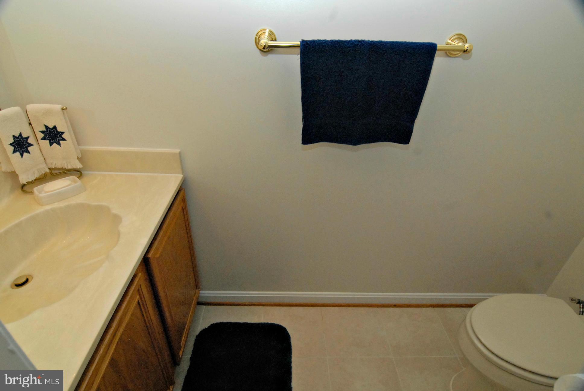 9214 Oregold Court Laurel, MD 20708 - Photo 15 of 30 Bath