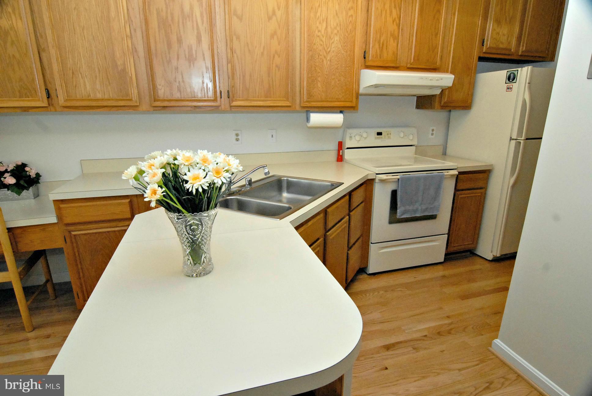 9214 Oregold Court Laurel, MD 20708 - Photo 8 of 30 Kitchen