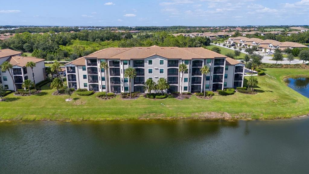 17118 Vardon Terrace, Unit 306 Lakewood Ranch, FL 34211 - Photo 33 of 55
