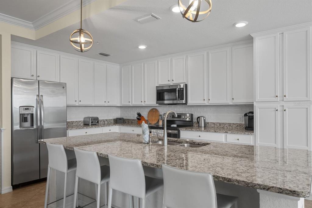 17118 Vardon Terrace, Unit 306 Lakewood Ranch, FL 34211 - Photo 10 of 55