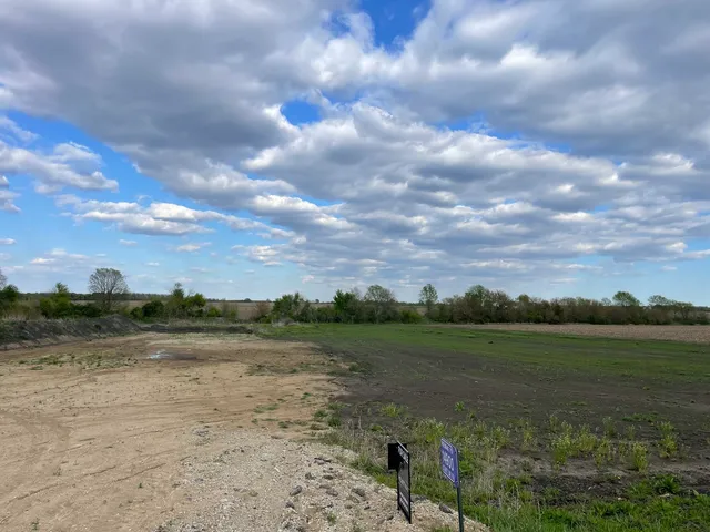 $170,000 | 14900 County Line Road, Sheridan, IL 60541