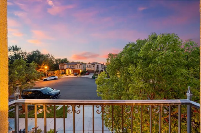 $8,000 | 74 Gainsboro, Irvine, CA 92620