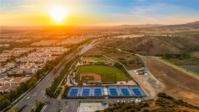 $8,000 | 74 Gainsboro, Irvine, CA 92620