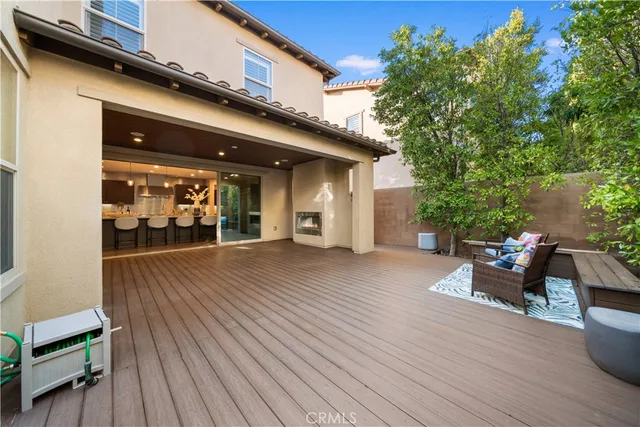 $8,000 | 74 Gainsboro, Irvine, CA 92620