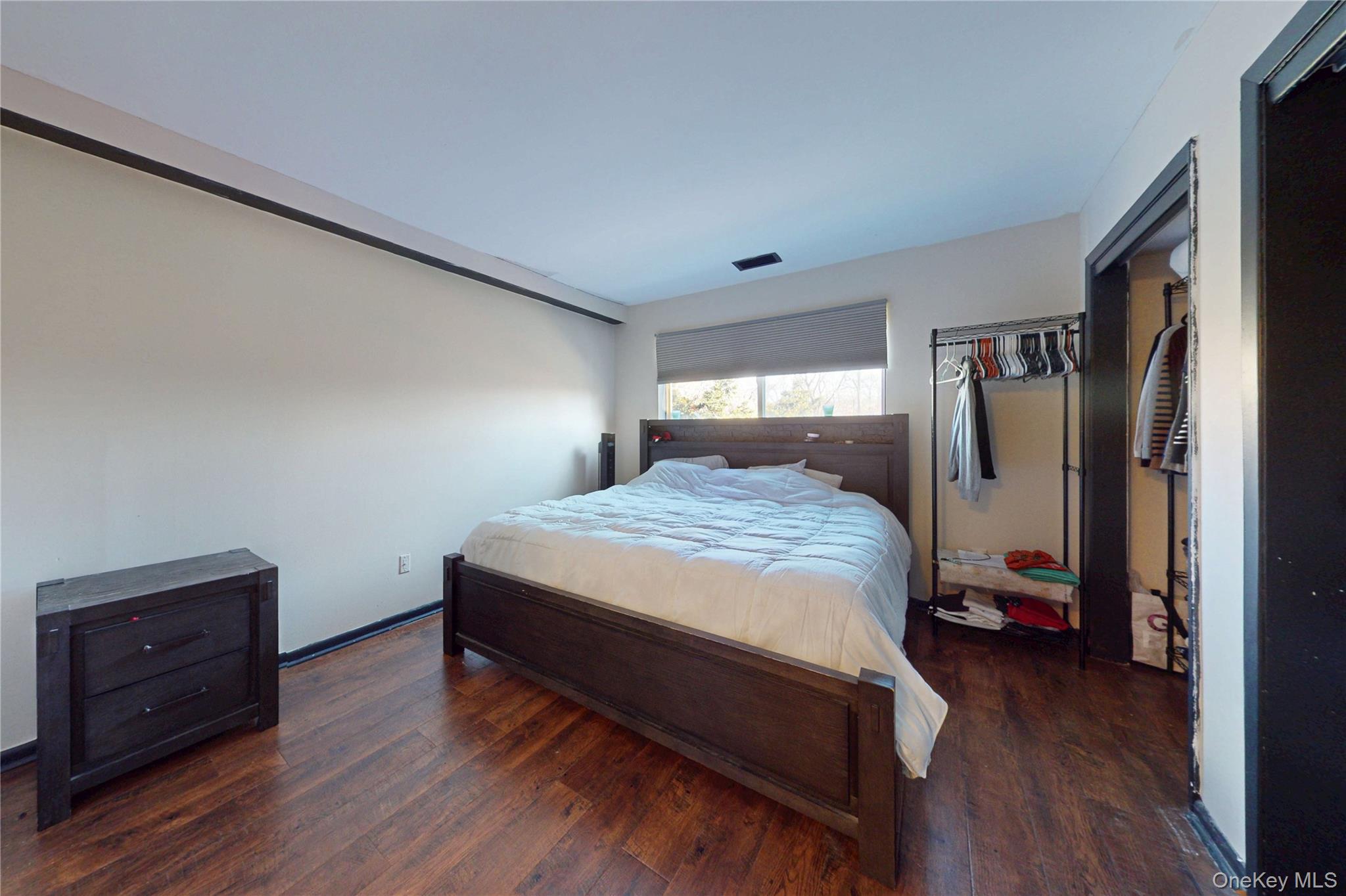 26 Cooper Road, Unit 914 Poughkeepsie, NY 12603 - Photo 13 of 19 View of Bedroom