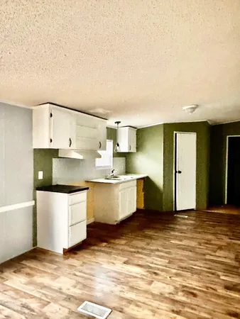 $154,000 | 1275 West Jeff Davis Highway, Elkton, KY 42220