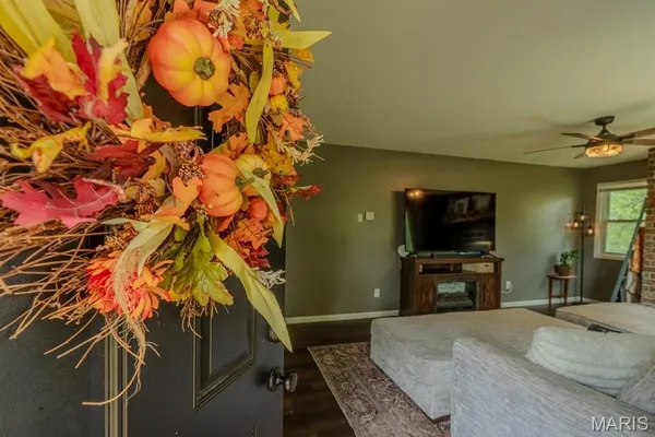 $289,900 | 19511 County Road 5-606R, Lebanon, MO 65536