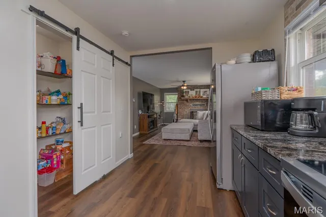 $299,900 | 19511 County Road 5-606R, Lebanon, MO 65536