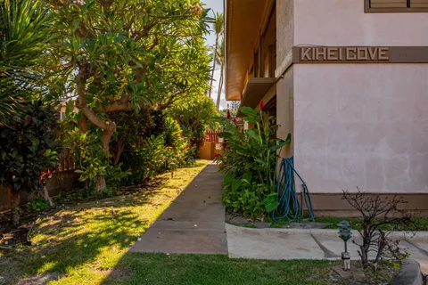 $815,000 | 2181 Iliili Road, Unit 202, Kihei, HI 96753